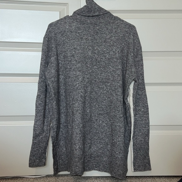 Athleta Wool Blend Cream/Gray ColorBlock Turtleneck Sweater S - Picture 4 of 4